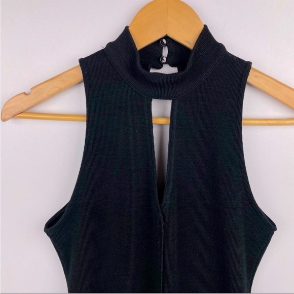 ASTR Black Halter Ribbed Sleeveless Dress Small - Picture 3 of 5